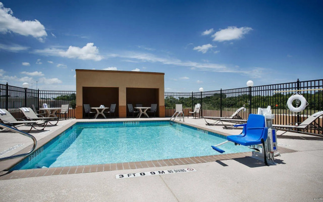 Best Western Temple Inn & Suites