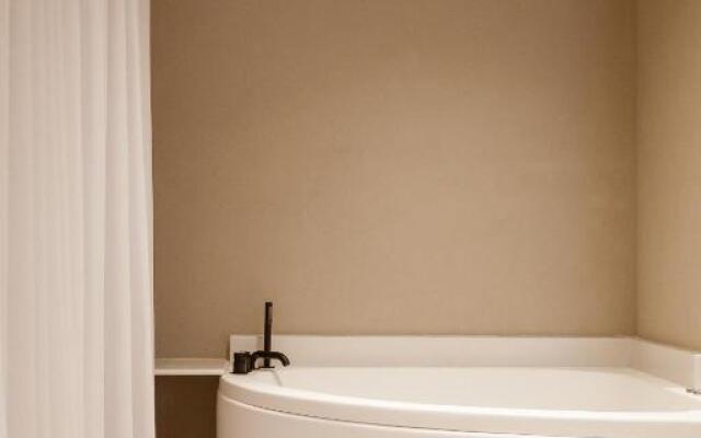 Sevasti Seaview Suite