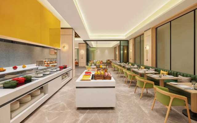 Hilton Garden Inn Surat City Centre