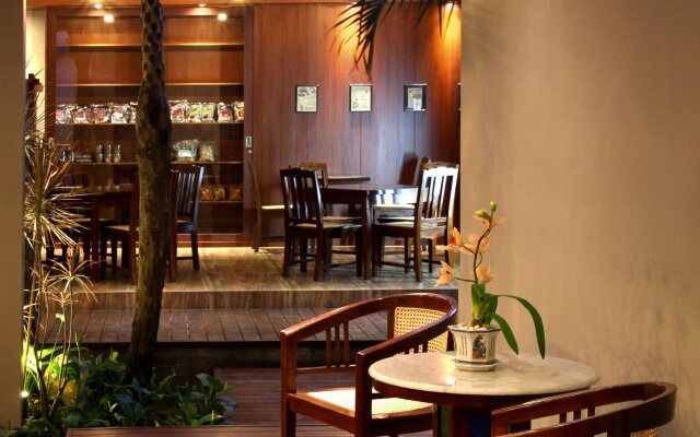 COZY Boutique Guest House