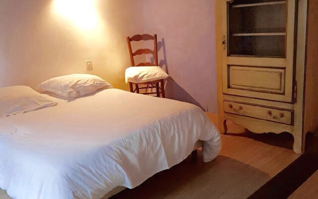 Les Vieilles Pierres