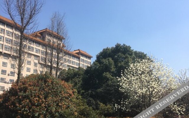 Tianyi Resort