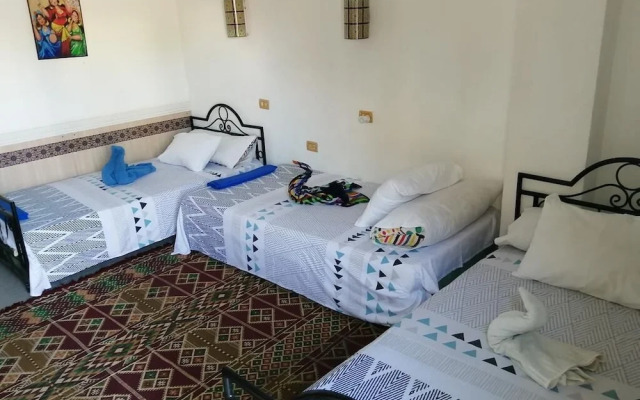 Monica Hotel