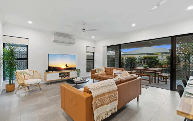 Trinity Oasis Spa BBQ Family Retreat