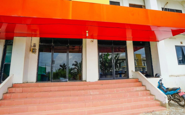 OYO Life 2820 Hotel Perdana Syariah