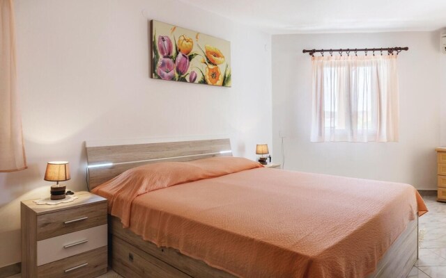 Stunning Home in Pula With Wifi and 7 Bedrooms