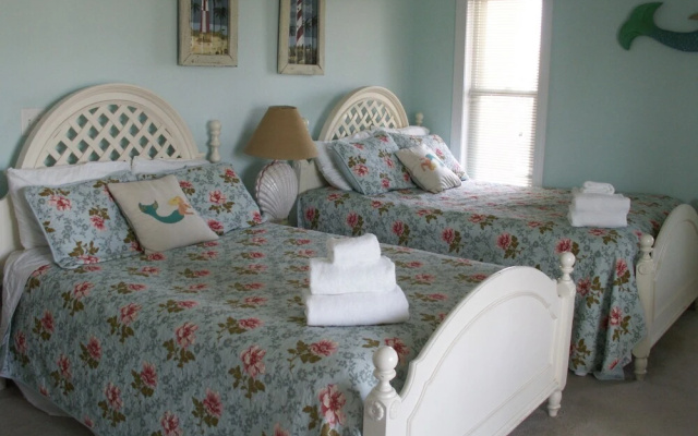 Sandbar Bed & Breakfast