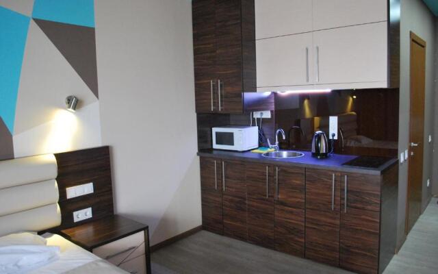 White Sail Apartments