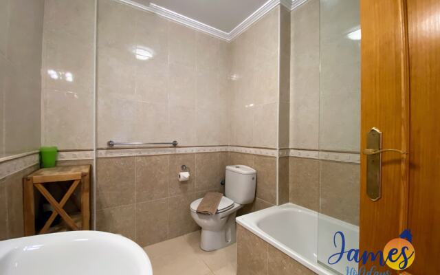 Playa Golf 1st floor apartment & com pool P248