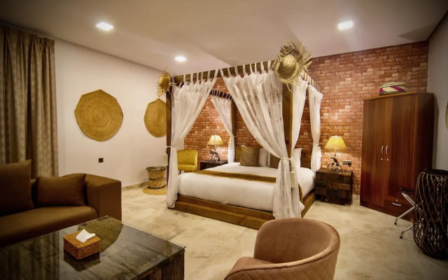 Coastline Resort