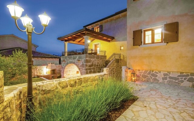 Awesome Home in Turcic With Wifi and 4 Bedrooms