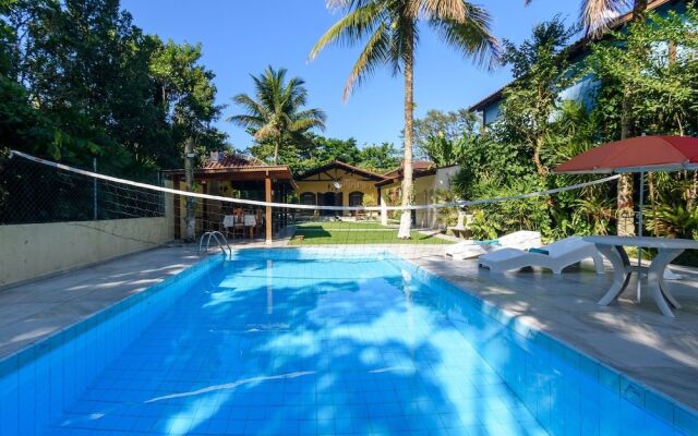 Excelente casa Maresias à 100m da praia