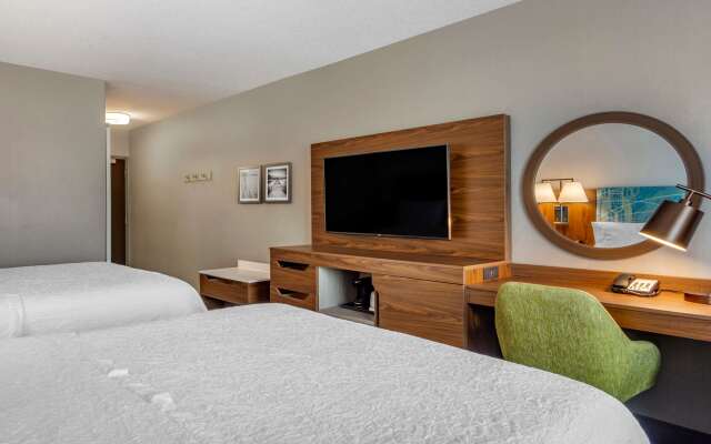 Hampton Inn & Suites by Hilton Edmonton/West