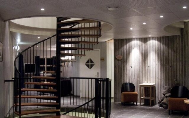 Hotel Aak