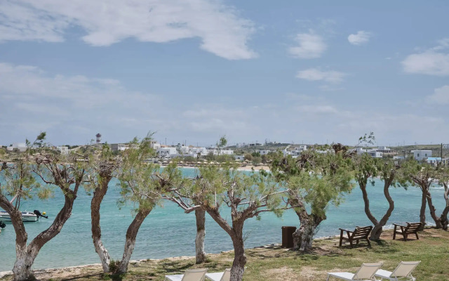 Salt Suites Paros