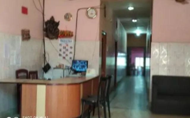 Neelanjana's Hotel Hindustan
