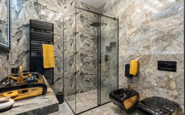 Luxury Suites