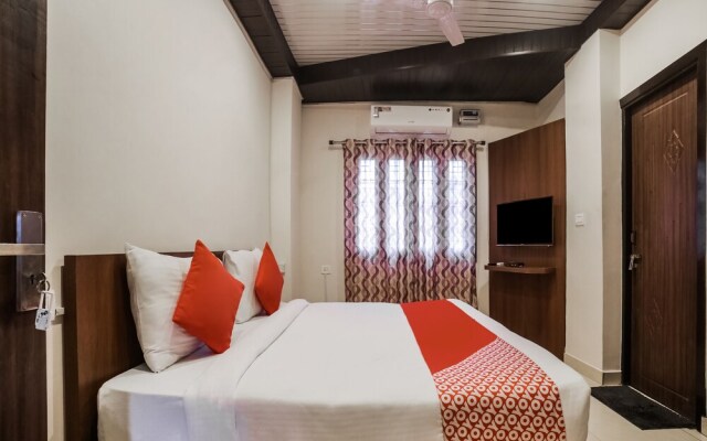 OYO Flagship 111 Canal Road
