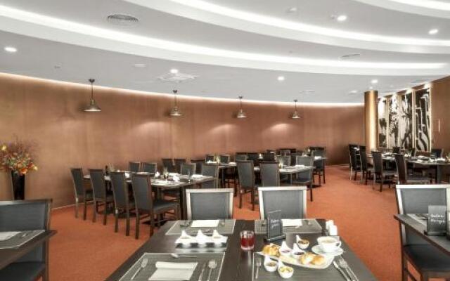 Mond, Resort & Entertainment