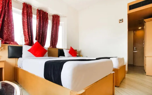 Capital O 61144 Hotel Raj