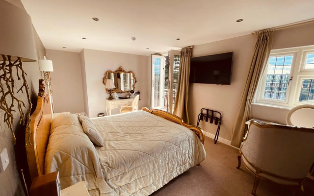 Nuthurst Grange Country House Hotel