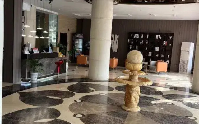 Wuxue Ruiqing Hotel