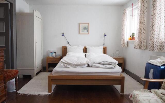 Aakirkeby Bed and Breakfast