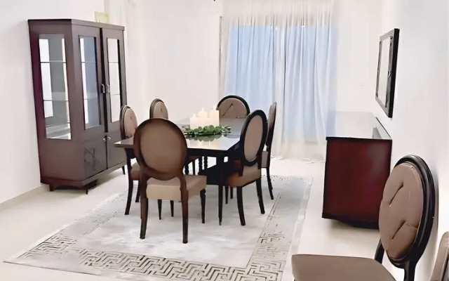 Elegant Apartment -sheikh Zayed Compound
