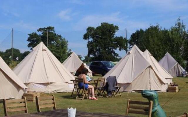 Silverstone Glamping and Pre-Pitched Camping with intentsGP