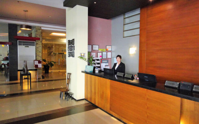 Mallberry Suites Business Hotel