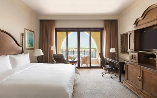 Shangri-La Hotel Apartments Qaryat Al Beri