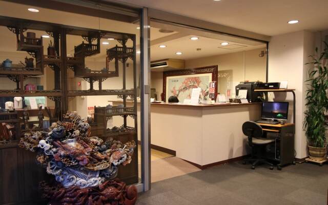 Kochi Business Hotel Bekkan