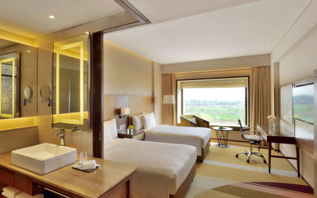 Courtyard by Marriott Raipur