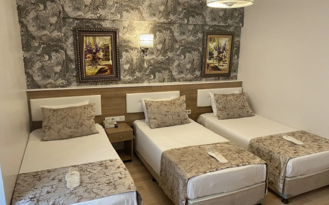 Polanin Hotel