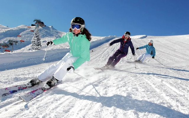 Apartment in Huttau Near ski Area