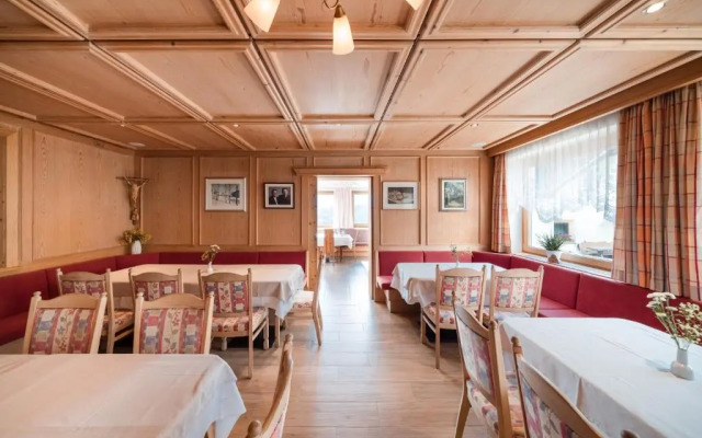 Hotel Pütia