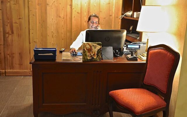 Hotel Lo Scoiattolo 4 stelle