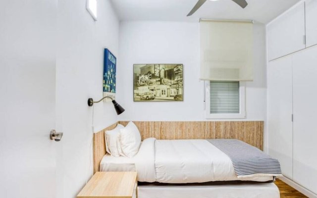Nice And Cozy 4 Bed In Sants Montjuic Bcn