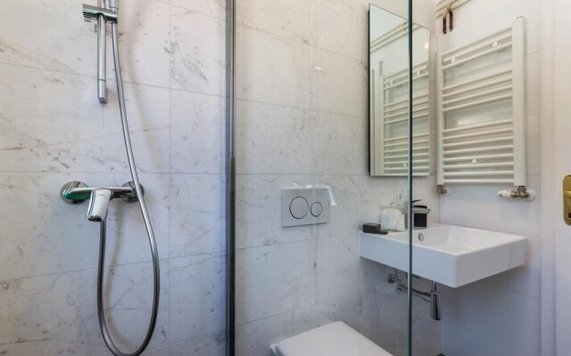 Amazing Apartment in Medulin With 4 Bedrooms, Wifi and Outdoor Swimming Pool