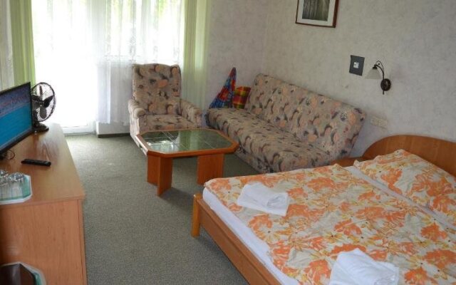 Hotel Karát