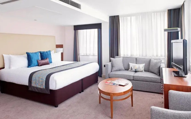 Thistle Trafalgar Square Hotel