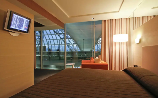 Miracle Transit Hotel