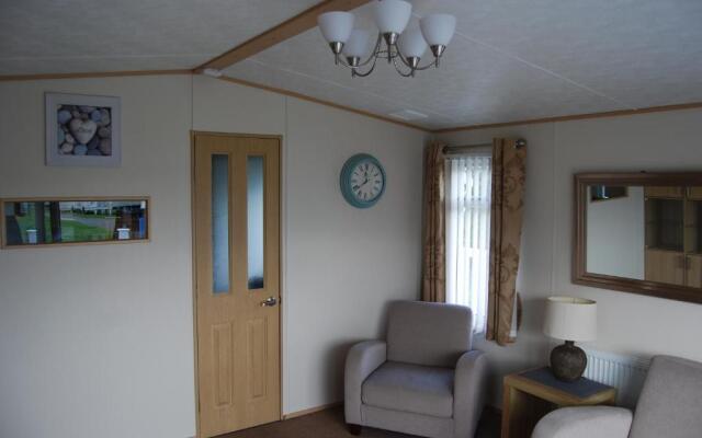 33 Solent Village