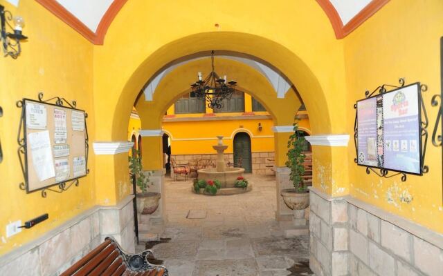 Hostal La Casona