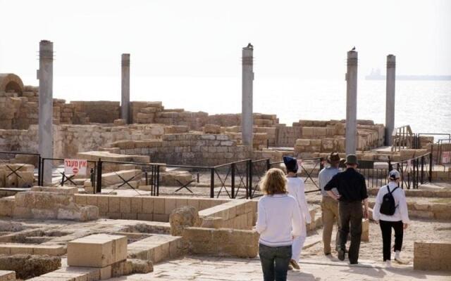 Romantic suite in Caesarea