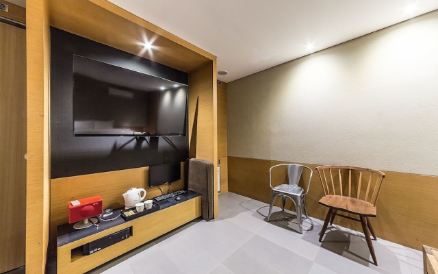 Verysix6 Hotel