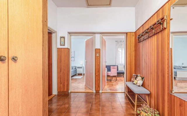 Amazing Home in Fazana With 3 Bedrooms and Wifi
