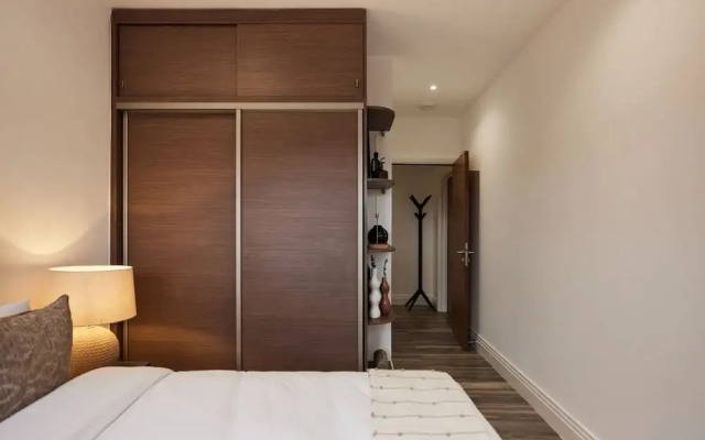 The Harlesden Escape - Spacious 3bdr Flat With Balcony