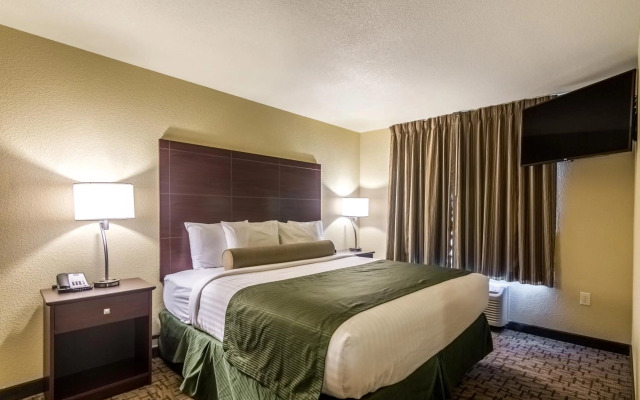 Cobblestone Inn & Suites - Lakin