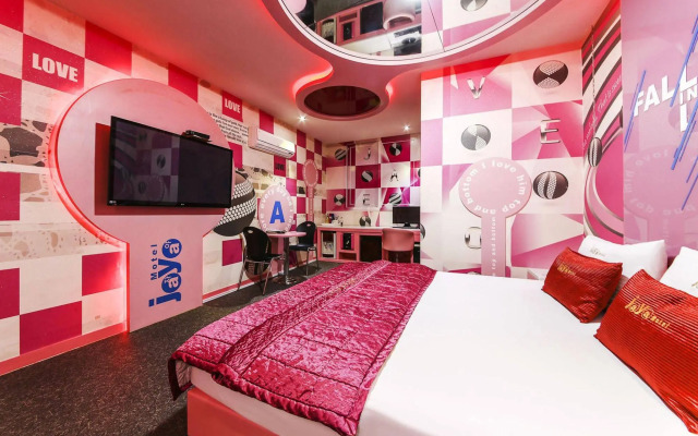 Jaya Hotel